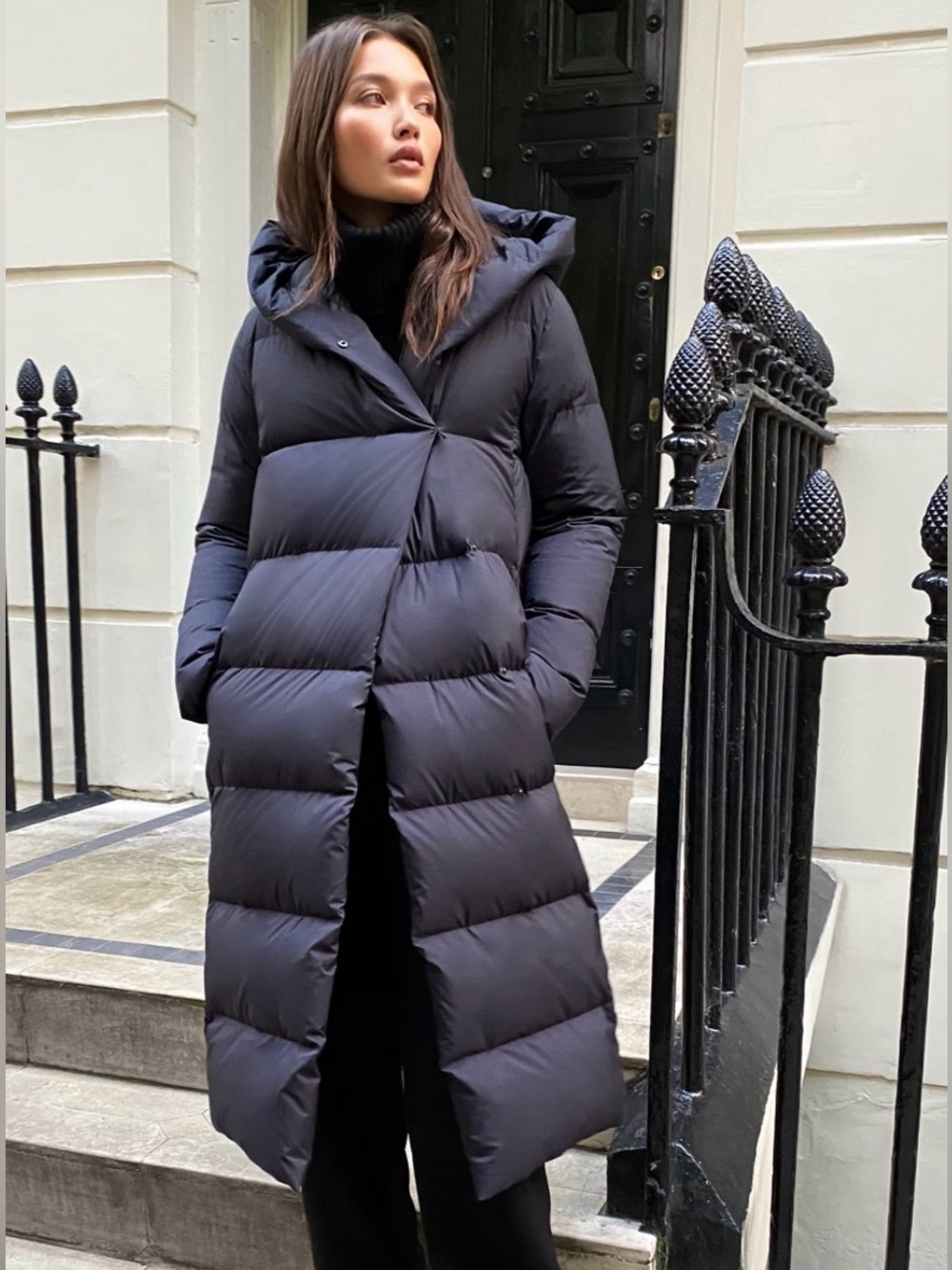Lululemon Cloudscape Down Wrap- Black